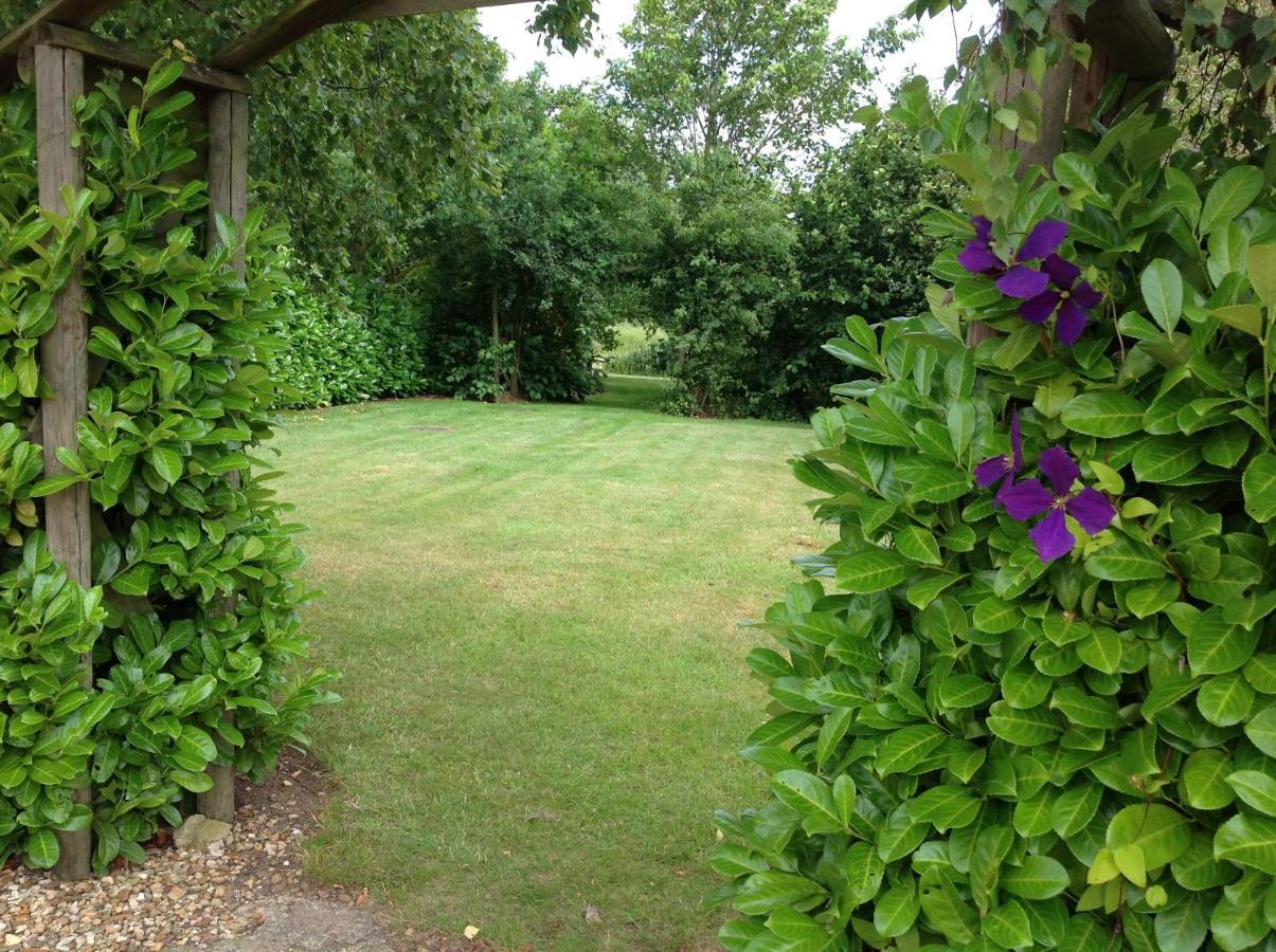 The Oak Lodge, Clematis Cottages, Stamford Extérieur photo